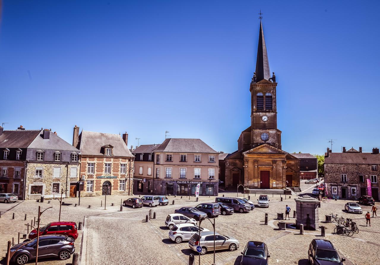 Hotel L'Etoile De Marie Rocroi Zewnętrze zdjęcie